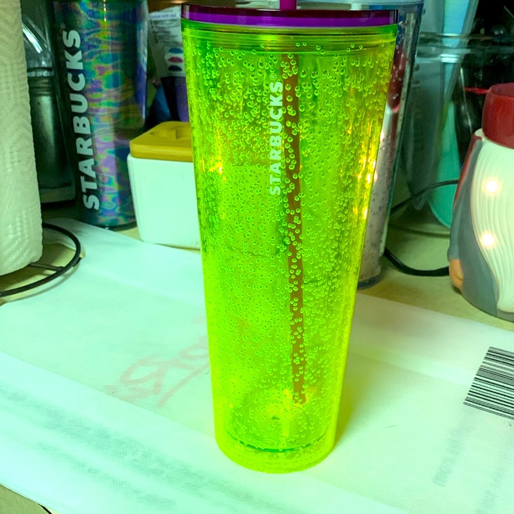 Yellow clear 24 oz